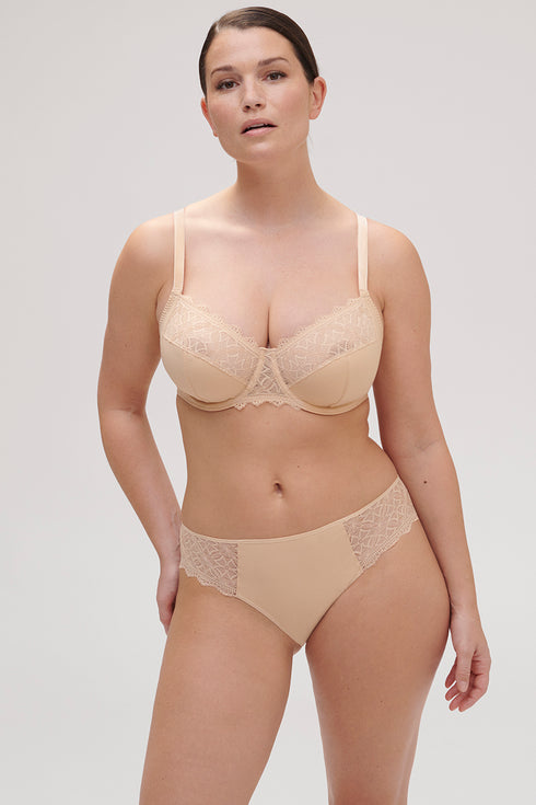 Simone Perele 1C1 Escale Brief